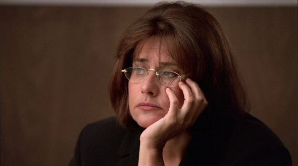 sopranosg1rl's tweet photo. every woman on the sopranos has me sitting up a little straighter https://t.co/QT0GCgKi6k