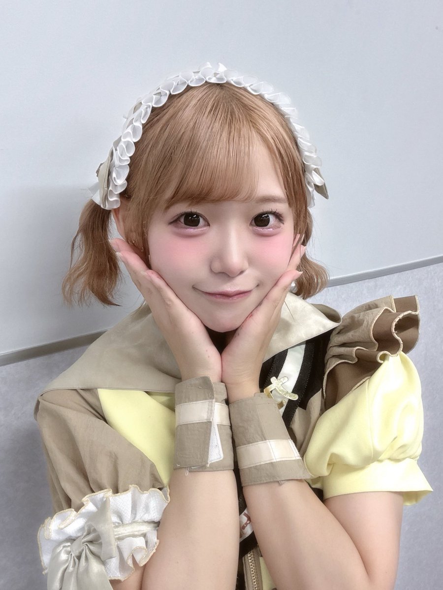 51286madbrain's tweet photo. ラジオ出演にラジオなります。

#山口放送
#KRYMorningUp
 #カラフルスクリーム

7:00〜11:00のどこかです。

みくる
💜@mikuru_colorful

あいな
🤎@aina_colorful_ https://t.co/KmR0o5Zdgb