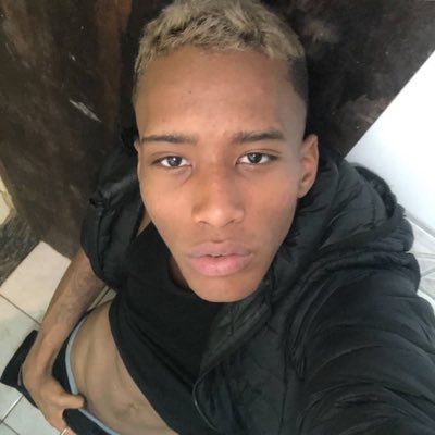 SamuelVaign's tweet photo. #NovaFotoDePerfil https://t.co/urK4FFVR1M