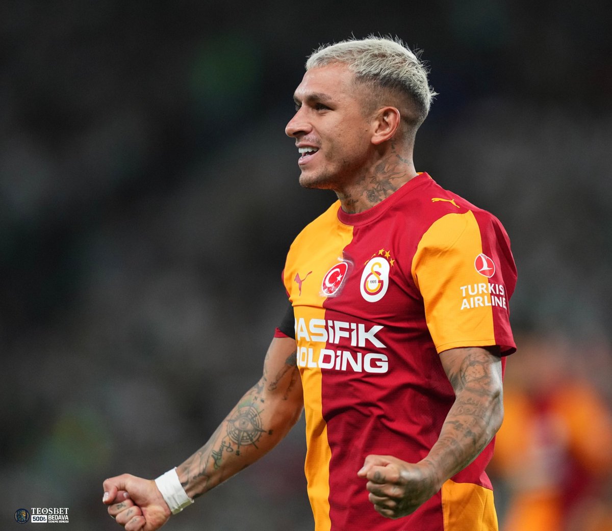 gsarayruhu1905_'s tweet photo. Lucas Torreira, Sporting karşılaşmasını pas hatası yapmadan tamamlayarak rekor kırdı. https://t.co/KtjhR3Iab6