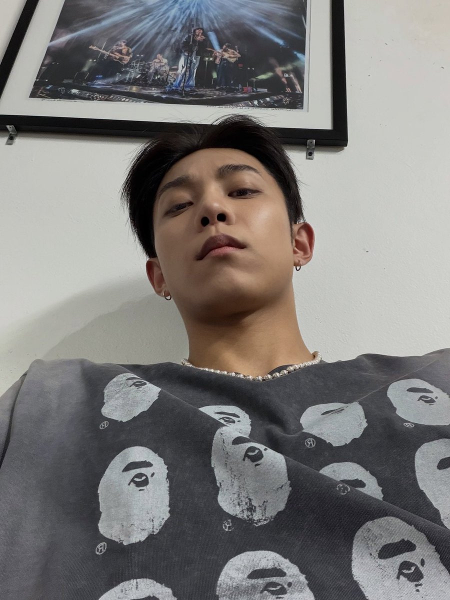 portalngshot's tweet photo. Atualização de #RYUL no 4shoboiz Instagram (1/3) 

🎵 Samansa  ·  Guanyin in the heart

“Já nem sei mais por que eu gosto tanto de ser fotografado de baixo.”

#LNGSHOT #롱샷 #률 @LNGSHOT4sho https://t.co/YpR7BF02Op
