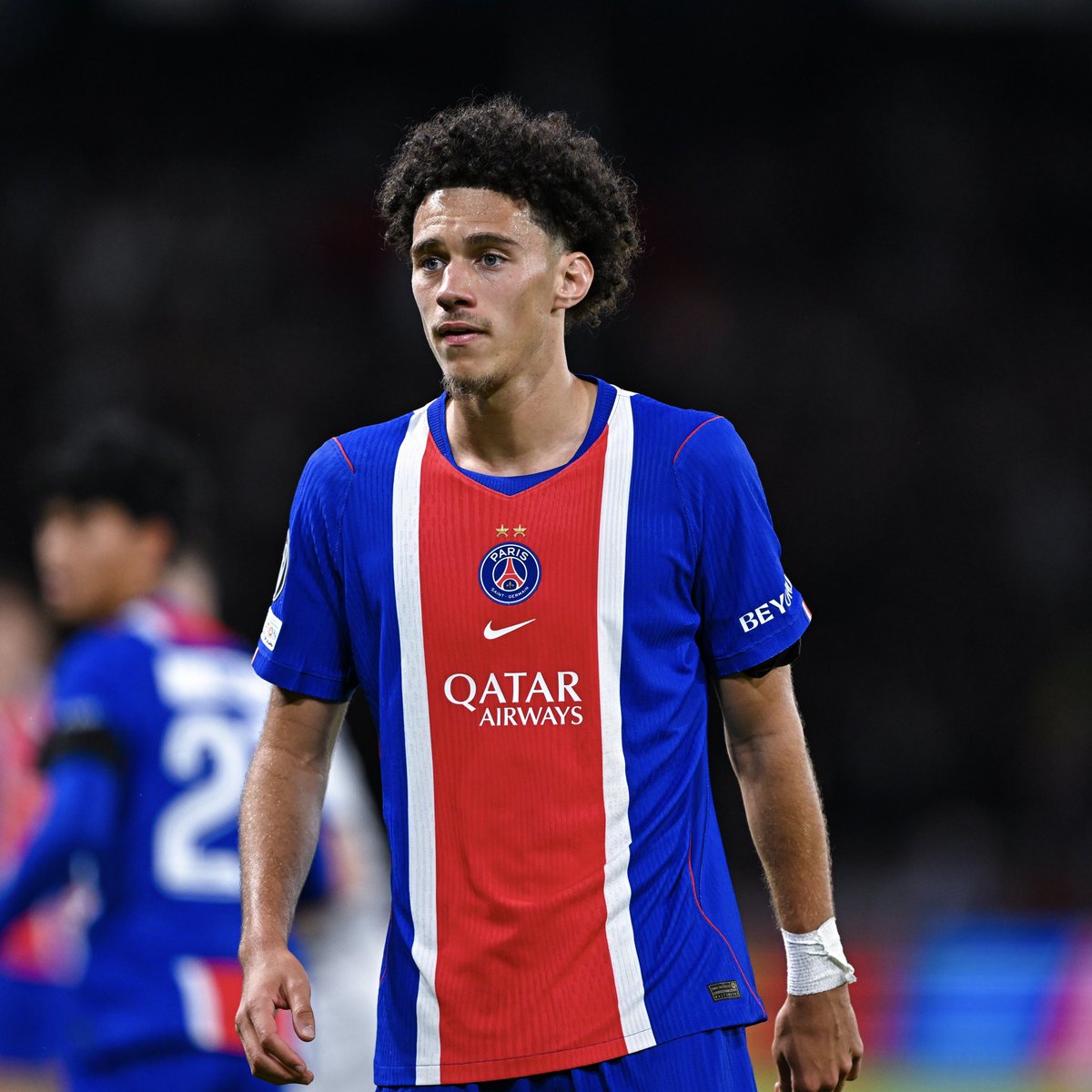 ActuFoot_'s tweet photo. 🚨 Luis Enrique 🇪🇸 : « Maghnes Akliouche 🇫🇷 ? ÇA FAIT PLUS D’UN AN QU’ON REGARDE SES PRESTATIONS. ❤️💙

Il est l’un des joueurs qui s’adapte le plus vite à ce que nous voulons. C’est en lui. 

Je suis content de ce que je vois, c’est pour ça qu’il joue beaucoup. » 😁

🎙️ conf. de presse via @MegaPSG_