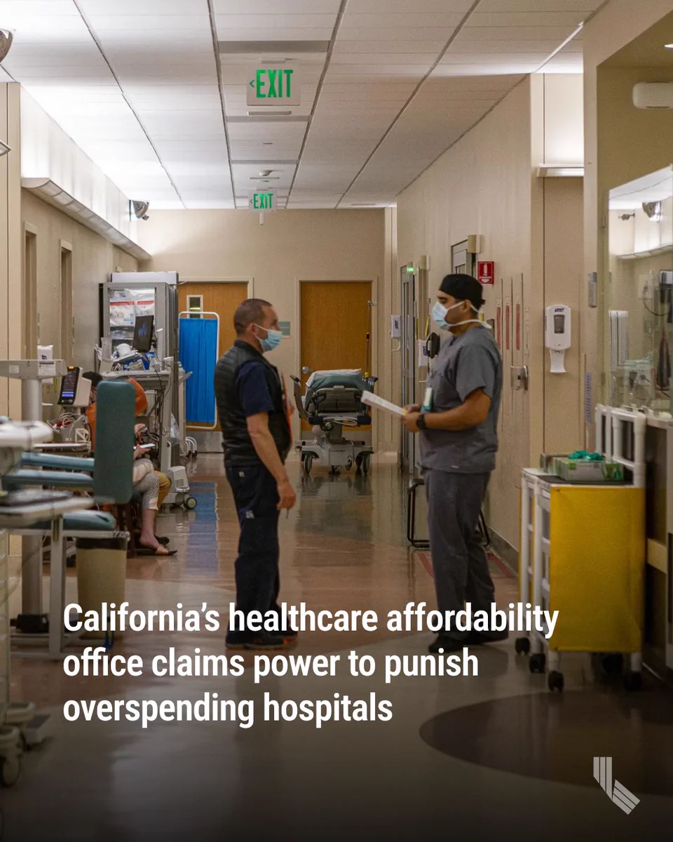 Medical personnel working in the Emergency Room unit in the Hazel Hawkins Memorial Hospital in Hollister on March 30, 2023. Photo by Larry Valenzuela, CalMatters/CatchLight Local