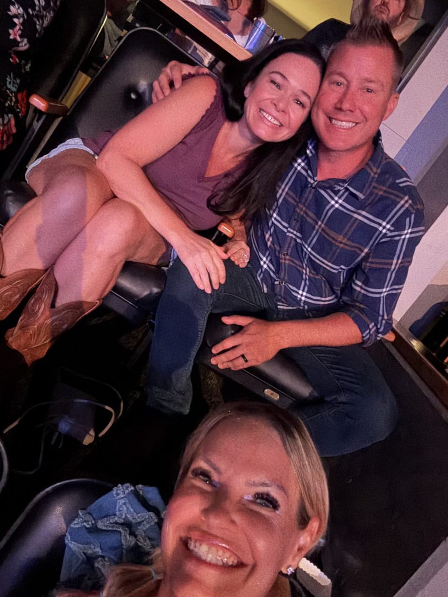 PRC_PrepRite's tweet photo. We brought the crowd, Garth brought the party 🤠 🎶  
Always a good time when we get to bring out clients along for the fun. 

#buildingalegacy #prc #preprite303 #prepritecoatings #suitelife #garthbrooks #coloradoconcerts #goodcompany #clientappreciation #welovegarth #country https://t.co/019peIfHy3