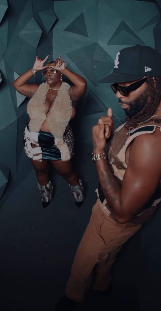 don_rickardo's tweet photo. Had a Ball being in @LA__WRAY new video.  #TOOPHAT 🍑 https://t.co/B2DSebyWYd