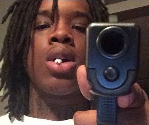KntDts36's tweet photo. Quand j’avais 13 ans mon rêve c’était d’être comme ça : https://t.co/t2zRdBk15o