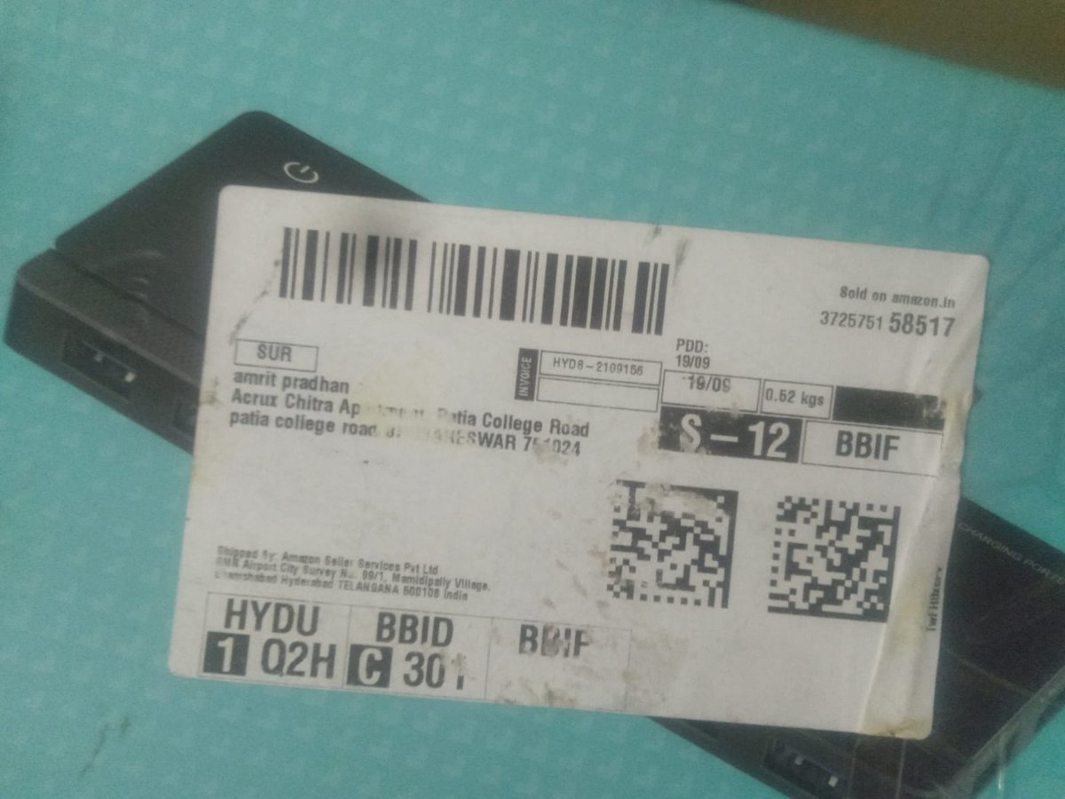 amritppradhan's tweet photo. so @amazonIN @AmazonHelp is saying they sent a perfectly packed item and here I have shared a unboxing video of the package. Clearly its resealed with transparent tape. 

amazon India is denying as some customer agent raised wrong complaint of missing instead of wrong item https://t.co/wyqgueJY7J