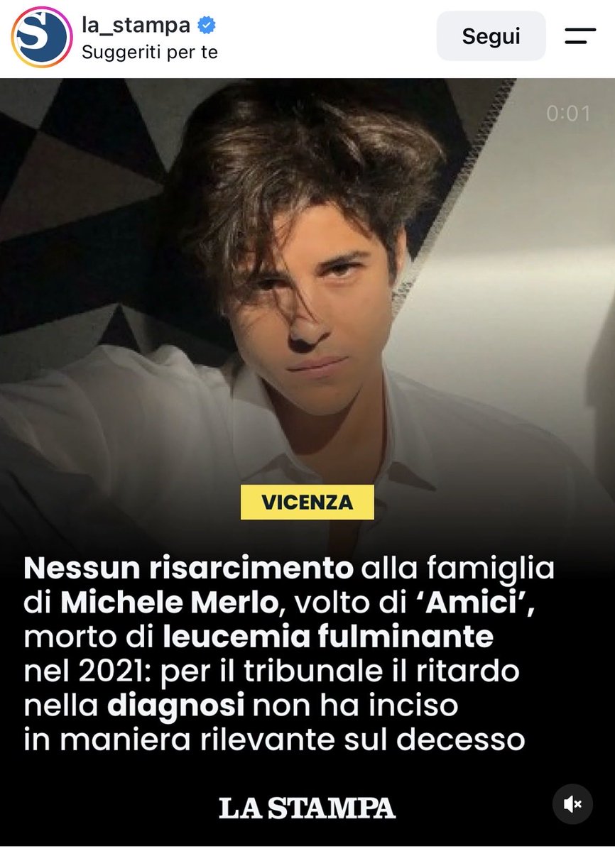 isthemoonlight's tweet photo. Tutti devono conoscere Michele Merlo e la sua tragica storia. Con quei lividi lo hanno mandato a casa. Non una ma più e più volte. Dicevano che stava esagerando, anche quando ormai era a terra che rantolava. I medici vedendolo in fin di vita ridendo gli dissero di non drogarsi https://t.co/uvVuqAtGjF