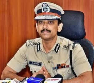 Crime_Selvaraj's tweet photo. VAATHI RAID STARTED...MORE EXPECTED SOON

IPS OFFICERS A ARUN & N KANNAN WERE MOVED TO COMPULSORY WAIT BY THE TAMIL NADU GOVT FOR THEIR NEGLIGENCE IN ACTING ON A CASE AGAINST GEM GRANITES OWNER R VEERAMANI

The Tamil Nadu government on Thursday placed two senior IPS officers, A Arun and N Kannan, on compulsory wait amid an inquiry into the handling of the POCSO case against Gem Granites chairman R Veeramani, who was arrested along with two associates on August 29.

According to the government order, Arun, Additional Director General of Police and Director of the Tamil Nadu Police Academy at Oonamanchery, and Kannan, Inspector General of Police and Commissioner of Police, Coimbatore City, were brought under compulsory wait with immediate effect. Rajeev Kumar, DGP (Training), was given full additional charge of the Police Academy, while IG R V Ramya Bharathi was given additional charge as Coimbatore City Police Commissioner.

The action followed scrutiny of the manner in which the case was handled after a video purportedly showing the sexual assault of a minor girl was submitted to the Anti-Vice Squad in 2025. The police had subsequently filed a report seeking to drop further action, but a special POCSO court rejected the closure attempt and ordered further investigation.

The case was registered on October 6, 2025, after a Chennai-based volunteer approached the Anti-Vice Squad with a pen drive containing the video. Investigators later identified Veeramani as the man seen in the footage, according to police.

Veeramani, Shanthi and her husband Mahendra Simhan were arrested on August 29. Police subsequently identified multiple survivors and recorded their statements before the court. Investigators have also examined whether the alleged offences extended over a longer period.

Arun was serving in a senior Chennai police position when the video was submitted, while Kannan was serving as a senior city police officer when a complaint was reportedly brought to his attention. 

Congress functionary M P Ranjan Kumar has also claimed that he submitted a complaint against Veeramani and Shanthi to the Chennai police in November 2024 and later shared a video with an Anti-Vice Squad inspector.

Meanwhile, the police were conducting a separate inquiry into financial transactions linked to the case. Additional Commissioner of Police Narenthiran Nayar was assigned to examine the financial angle, while another team led by Additional Commissioner of Police P C Thenmozhi was handling the POCSO investigation.

Police have also searched premises linked to Veeramani and examined digital records, documents and financial transactions as part of the continuing investigation.

Earlier News Link: https://t.co/NqgJaEWeSi

#CrimeSelvaraj #Chennai #ChennaiUpdates #ChennaiPolice #RVeeramani #GemGranites #MinorAssault #POCSO #JusticeForSurvivor #CentralCrimeBranch #LegalProceedings #ChildSafety #HealthConcerns #InvestigationOngoing #AArunIPS #NKannanIPS #CompulsoryWait #VacancyReserve #VR #VaathiRaid #TVK #VathiRaid #CMJosephVijay‌ #CMVijay‌ 
@TVKHQITWingOffl @TVKVijayHQ @TVKPartyHQ