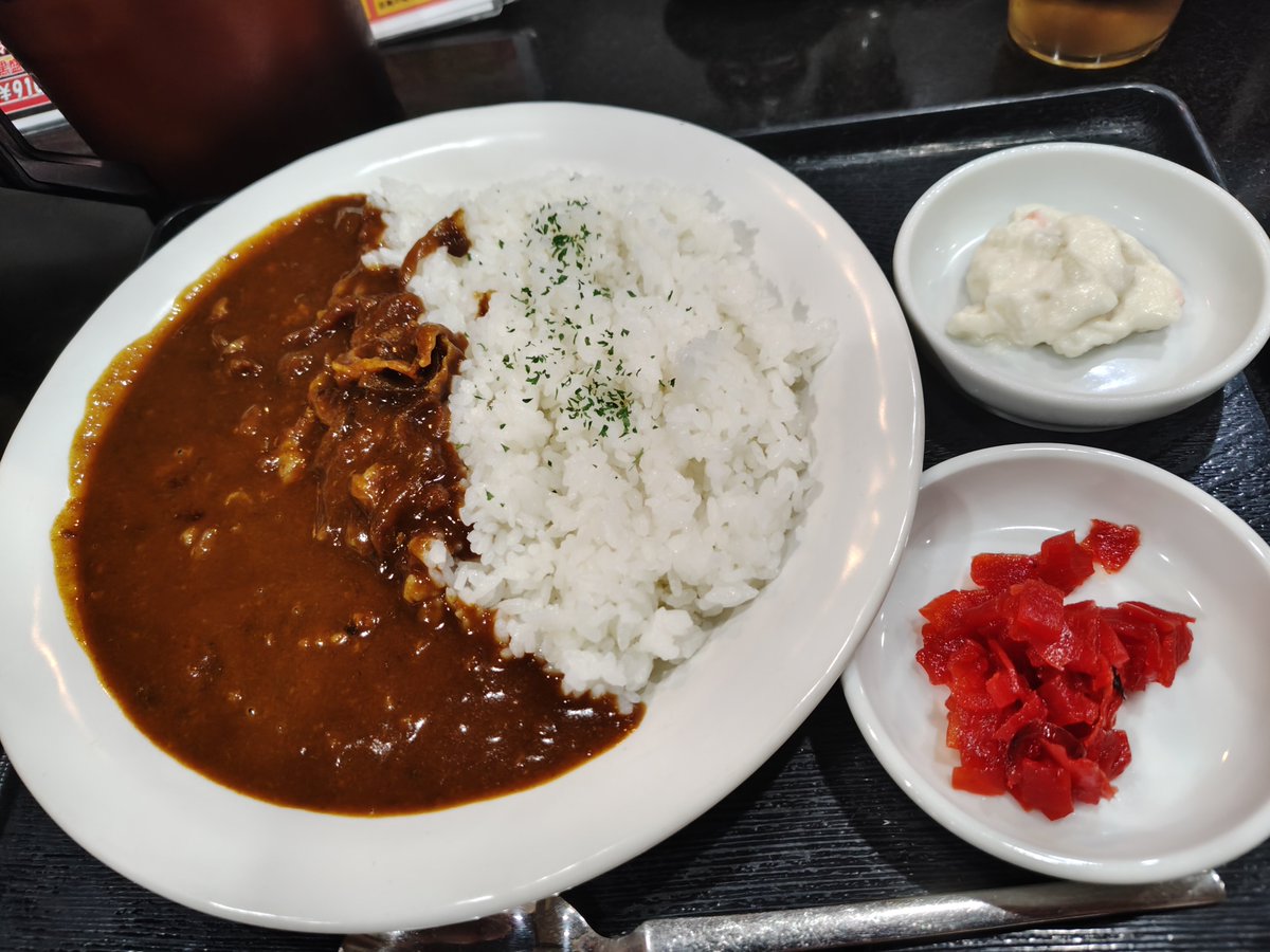 umiyakk's tweet photo. 台風が通すぎて期待大で沖え！底荒れで、ん〜厳しい😔1人寝坊で脱落、精鋭七人？でボウズが数人😁その中で奇跡の一匹！
　長い間、営業していた山神山人さんが今月で閉店、六丁の目付近も超激戦区！良い味を出していたのにもったいない
しかし清潔感あるお店、次もラーメン店？何が入るか楽しみです😊 https://t.co/01cLcvQHFw