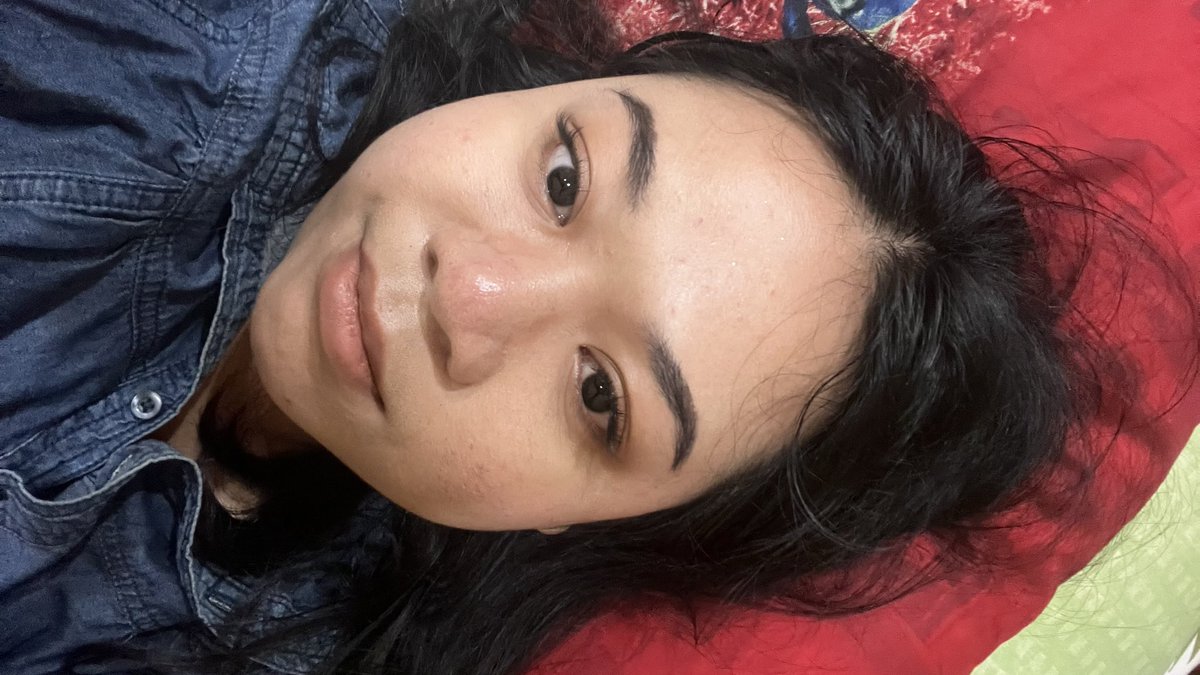 messsyy91's tweet photo. malem nangis, bangun tidur bengep, alhamdulillah pas make up sudah kembali normal
eee sore nangis lagiii🤣🤣 https://t.co/pxyeQ34wCD