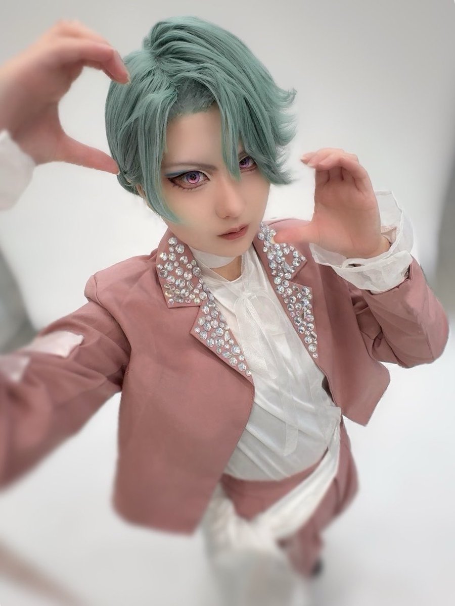 table_wasabi's tweet photo. 🌈🕒 EN cos │ 💿📌
衣装不足ありです、すみません😭💦
冬になる前にMERORIできて良かった…
めちゃ盛れ角度見つけて撮影してくれた友人に感謝😭🙏

📸@mnunioisi 

 #アコスタ池袋 https://t.co/VihmqhjLKJ