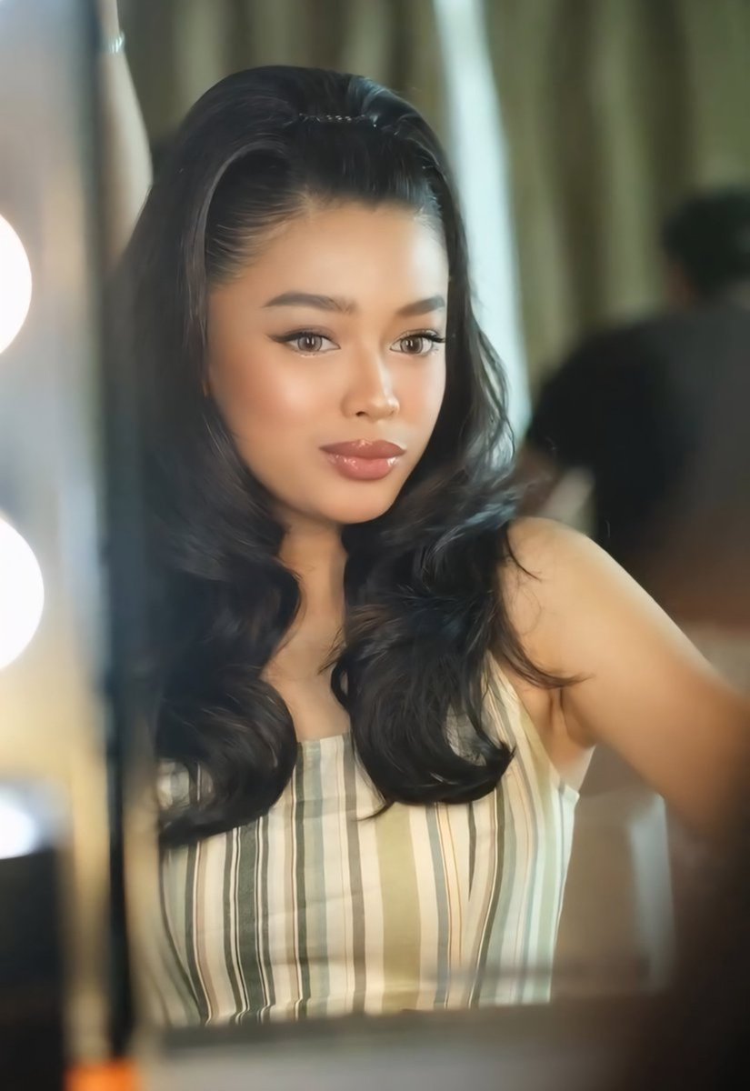 Syellabe0r's tweet photo. aqeela barbie exotic aza calista💚💚😭 https://t.co/ZdFuM42vh7