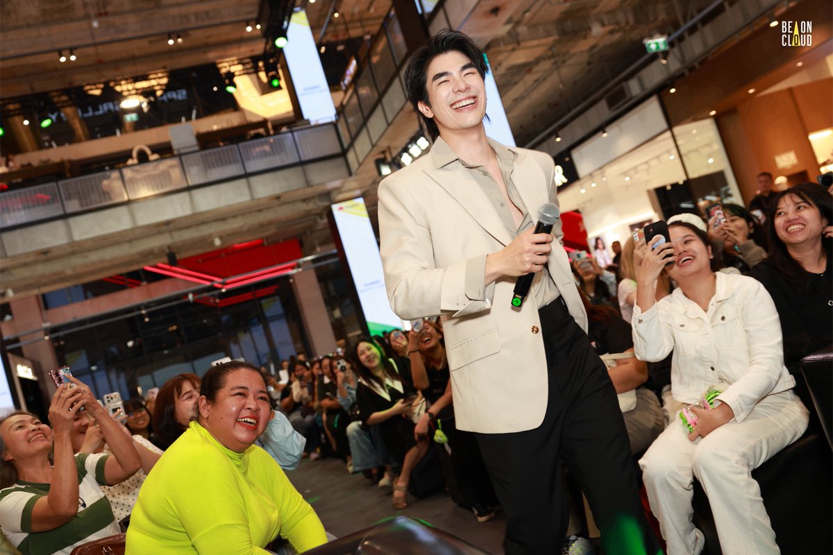 beoncloud_th's tweet photo. สำหรับวันนี้ขอบคุณแฟน ๆ ที่มาส่งกำลังใจ เติมความสุขไปกับมายในงานวันนี้นะคะ เดินทางกลับบ้านกันอย่างปลอดภัยน้า 🫶🏻✨

HUAWEI WATCH GT 7 X Mile

#HUAWEIWatchGT7xMilePhakphum #HUAWEIWatchGT7Series #TimeForYourBest https://t.co/YD4NBYwfT1