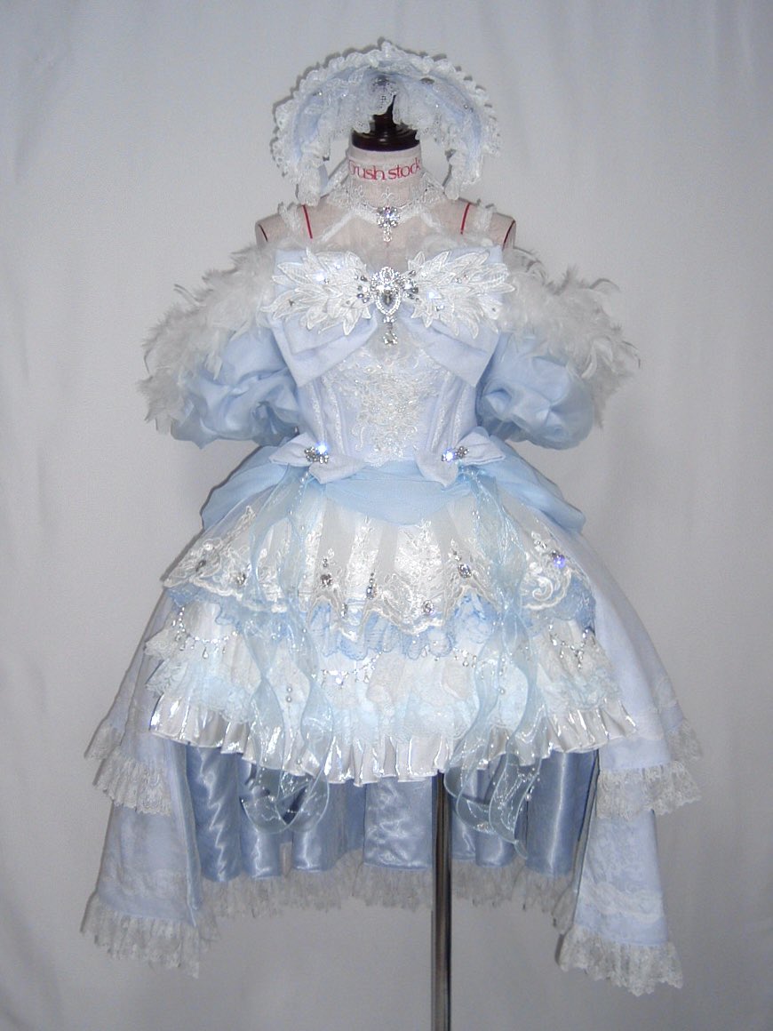 cru_st00's tweet photo. stage costume_生誕衣装

白雪姫乃 様 @hime_Ill 
Ill 

生誕衣装を担当させていただきました
お誕生日おめでとうございます⋆˙⟡ https://t.co/mvFXti9zFu