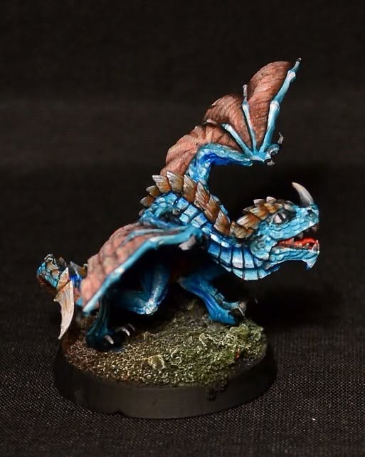 LegendsofSignum's tweet photo. Heroes aren't the only ones who level up through adventures. Dragon Whelp also has a long journey from a small rat-eater to a massive hero-killing dragon.
#LegendsOfSignum #miniatures #dragon #monsters #paintedminiatures #miniaturepainting #wyvern  #signumgames https://t.co/hftWvVc4NA
