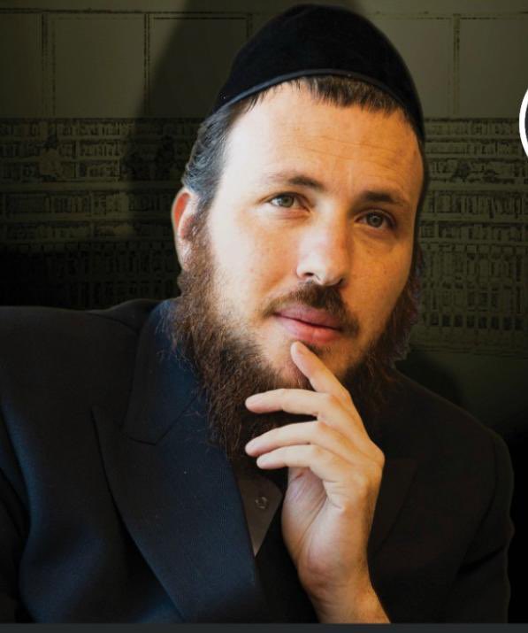 shemeshmicha's tweet photo. השבוע התכנסה ישיבת צוות ההסברה של מפלגת ׳יהדות התורה׳ לקראת הבחירות, בראשות יו״ר המפלגה ח״כ יעקב אשר, ובהשתתפות פרסומאים ואנשי יח״צ שצפויים ללוות את הקמפיין.

בין המשתתפים - שני אנשי תקשורת חרדים בכירים: שלומי קוק, עורך העיתון ׳בקהילה׳, הנחשב לשבועון השני בפופולריותו במגזר החרדי; ואלתר גרובייס, סגן עורך העיתון ׳משפחה׳, הנחשב לשבועון הפופולרי ביותר במגזר.

לפי המידע שבידי, השניים הגיעו לישיבה כדי לייעץ למפלגה לקראת הבחירות.