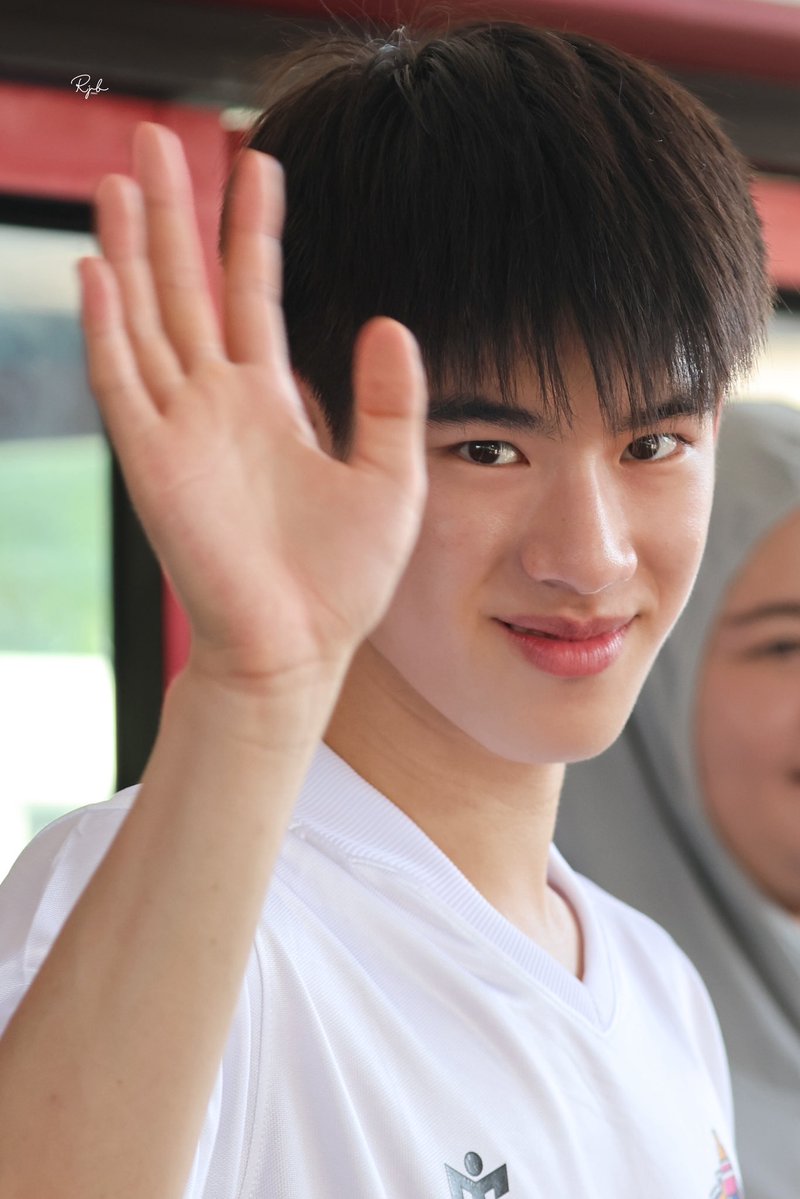 jinbilllxxx's tweet photo. 🫳🏻🫳🏻🫳🏻🫳🏻🫳🏻🫳🏻
✨✨✨✨✨✨
🧒🏻🧒🏻🧒🏻🧒🏻🧒🏻🧒🏻
💓💓💓💓💓💓 
Congrats for 20K followers on x na kab 🪽
#ujeenayp_ 
@ujeenayp_ https://t.co/mhfyeTIEwf