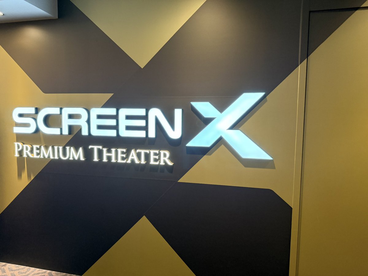 fleisch_sora's tweet photo. 超かぐや姫をScreenX with DolbyAtmosで見ました https://t.co/LeiEV1CYnl