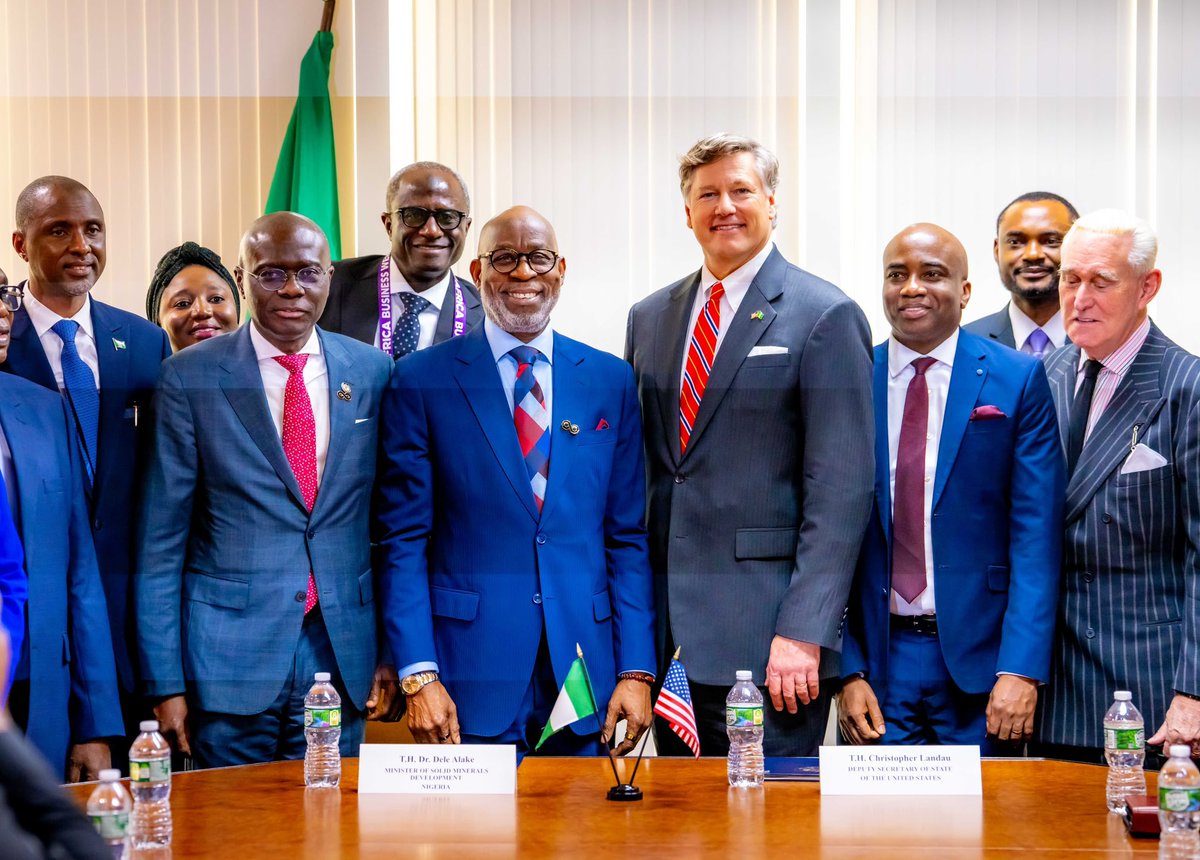 jidesanwoolu's tweet photo. I was in the room at Nigeria’s Mission House in New York on Wednesday when we took an important step forward for our economy.

Our Minister of Solid Minerals Development, Hon. @AlakeDele and US Deputy Secretary of State Christopher Landau signed a new framework to deepen investment in Nigeria’s $700 billion mineral resources.

The focus of the framework is to move beyond simply exporting raw materials by building a stronger local value chain through processing, exploration, better infrastructure and technical capacity.

This will help us turn Nigeria’s mineral wealth into lasting growth and support President Bola Ahmed Tinubu’s Renewed Hope Agenda to diversify our economy.

It was encouraging to witness this firsthand. We must keep working to ensure that opportunities like this create real benefits for our people in Lagos and across Nigeria.