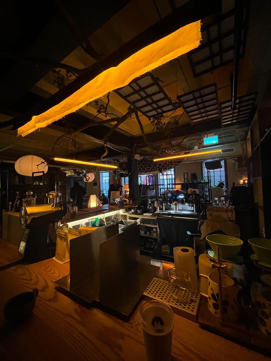 disghais's tweet photo. @SkittleBear72 Rooms on Dupont got the best aesthetic in the city https://t.co/jrjL265rgR