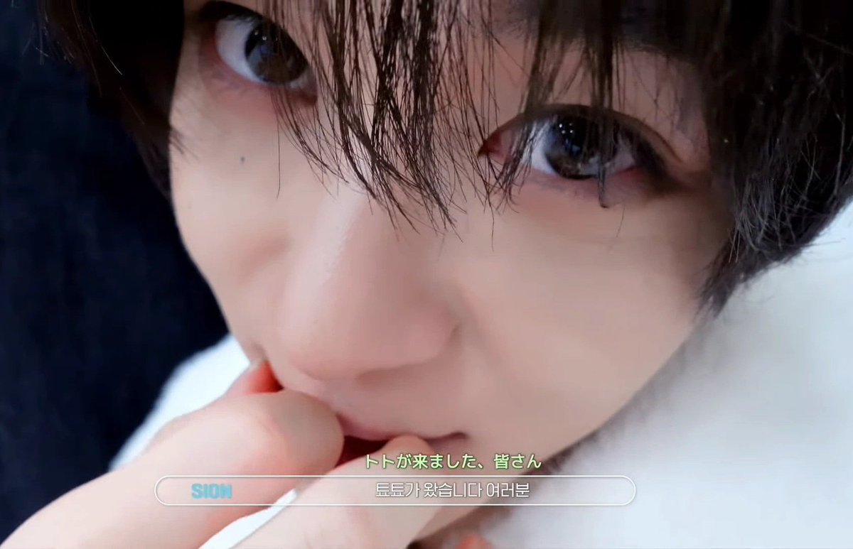 cuteohsion's tweet photo. https://t.co/aKGTs1j9gm