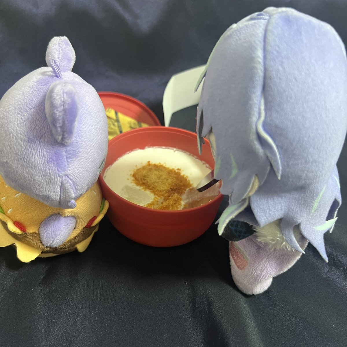 hachibees2's tweet photo. はちさんの大好物プリンを勝手に食べてこの後怒られるまでがワンセット。

こらー😡💢 https://t.co/W6op8CUl9X