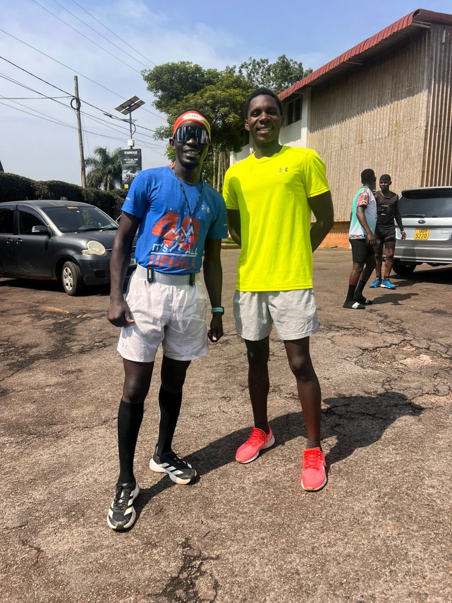 RoadCaptainFSK's tweet photo. Thank you my brother!
The co-driver of the #vibesbus.
I wish to run an international ultra with you, just as it has been home🙏🏽. https://t.co/5Qdolvhxy9