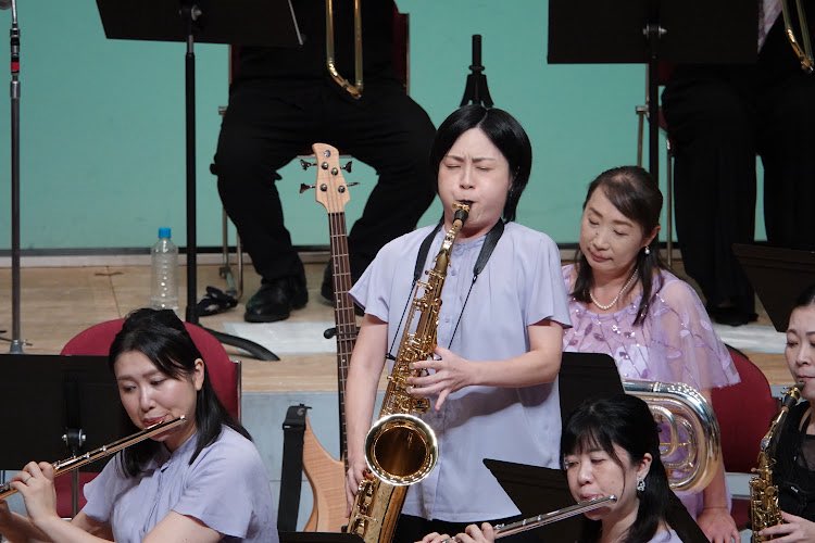 mommamichiko's tweet photo. 9/22(火・祝) Grandir Wind Ensembre 6th Consert♪
お陰様で過去最多㊗️沢山のお客様にお越し頂き、楽しいコンサートになりました✨
岡村さんのユーフォニアム小協奏曲、素敵だった〜💖
そして、やっぱりホルストの一組って名曲だわ、、沁みる。
ご来場の皆様、ありがとうございました！ https://t.co/nYGS17jucO