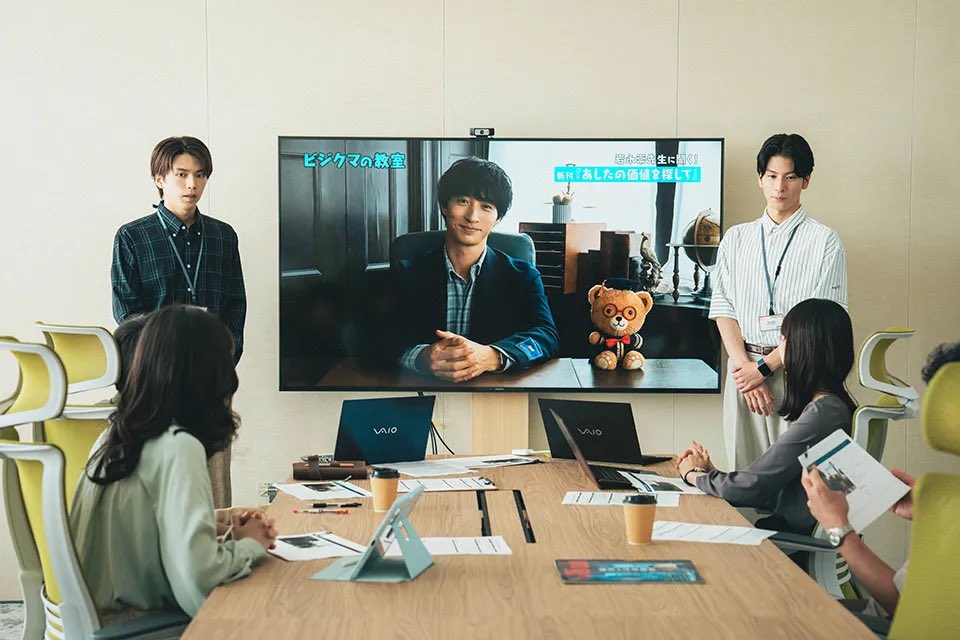 pink_dot_c's tweet photo. 🤣🤣🤣
ビジクマの教室🧸
可愛い🤣

 #恋二度 https://t.co/GA82dSkUmx