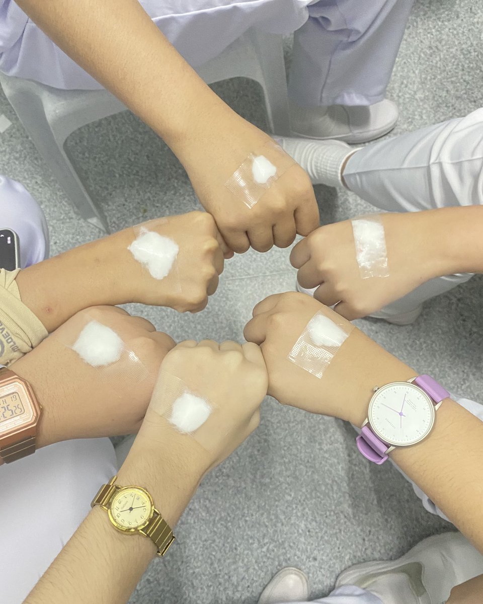 aevieuse's tweet photo. best rotation so far. thank u, dalgmci ◡̈ https://t.co/dsnPH7o3jS