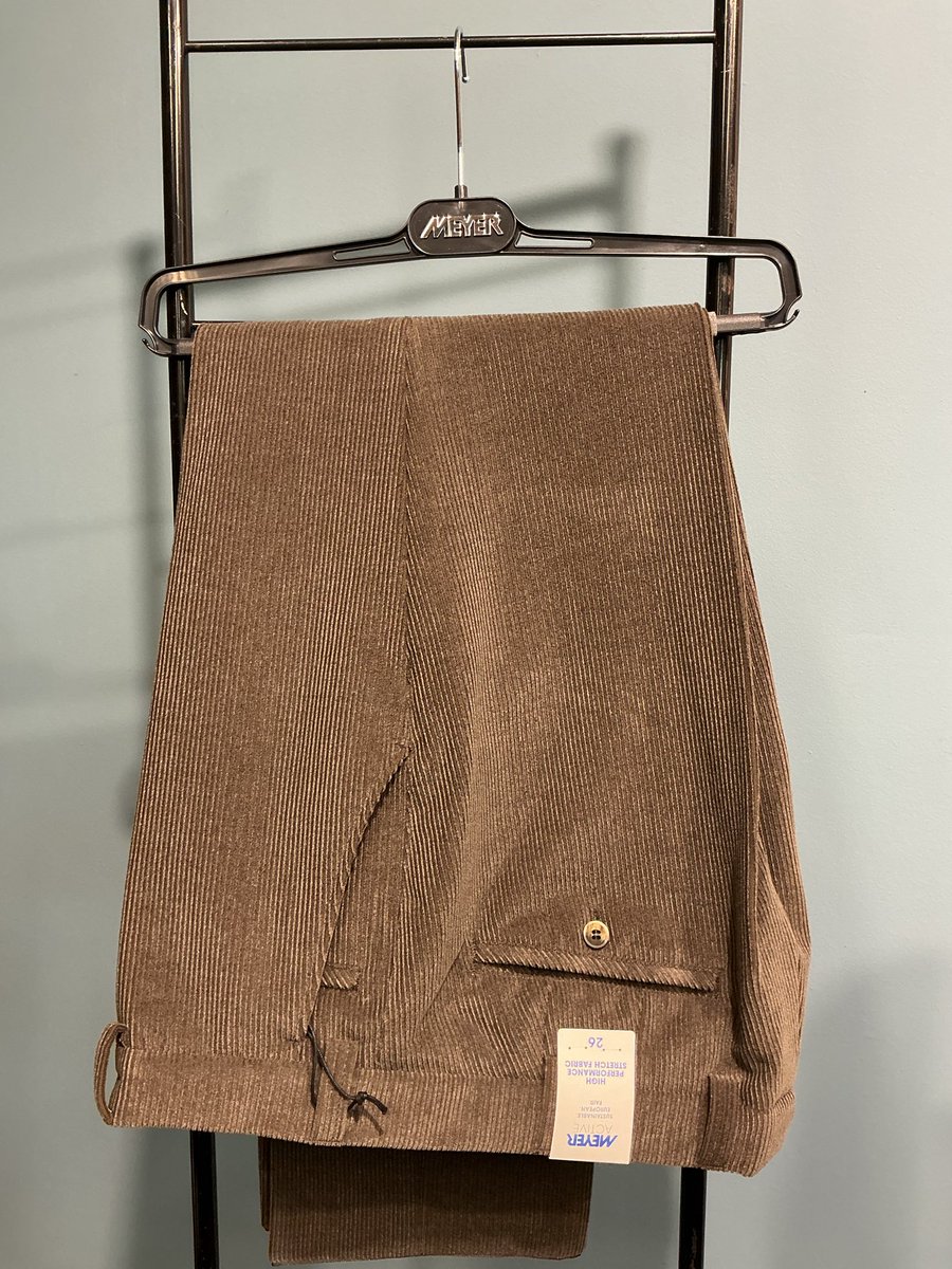 maxim1953's tweet photo. Broeken in wolvelours van Meyer.
Warm, stevig en machinewasbaar.
#herenkleding #winkelen #shoppen #shopping #shoplocal #bredabaan #merksem #antwerpen https://t.co/Ko1n84pGvC