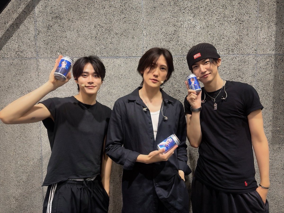 YUKI_MDKD's tweet photo. たっくんが
当ててプレゼントしてくれました😭💪
飾らせていただきやっす✨✨
#ヒプステ #MTC https://t.co/811f53evt2