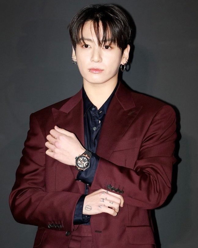 dreamjeons's tweet photo. feb ‘26.                             sep’ 26. https://t.co/M2sJFVnaTW