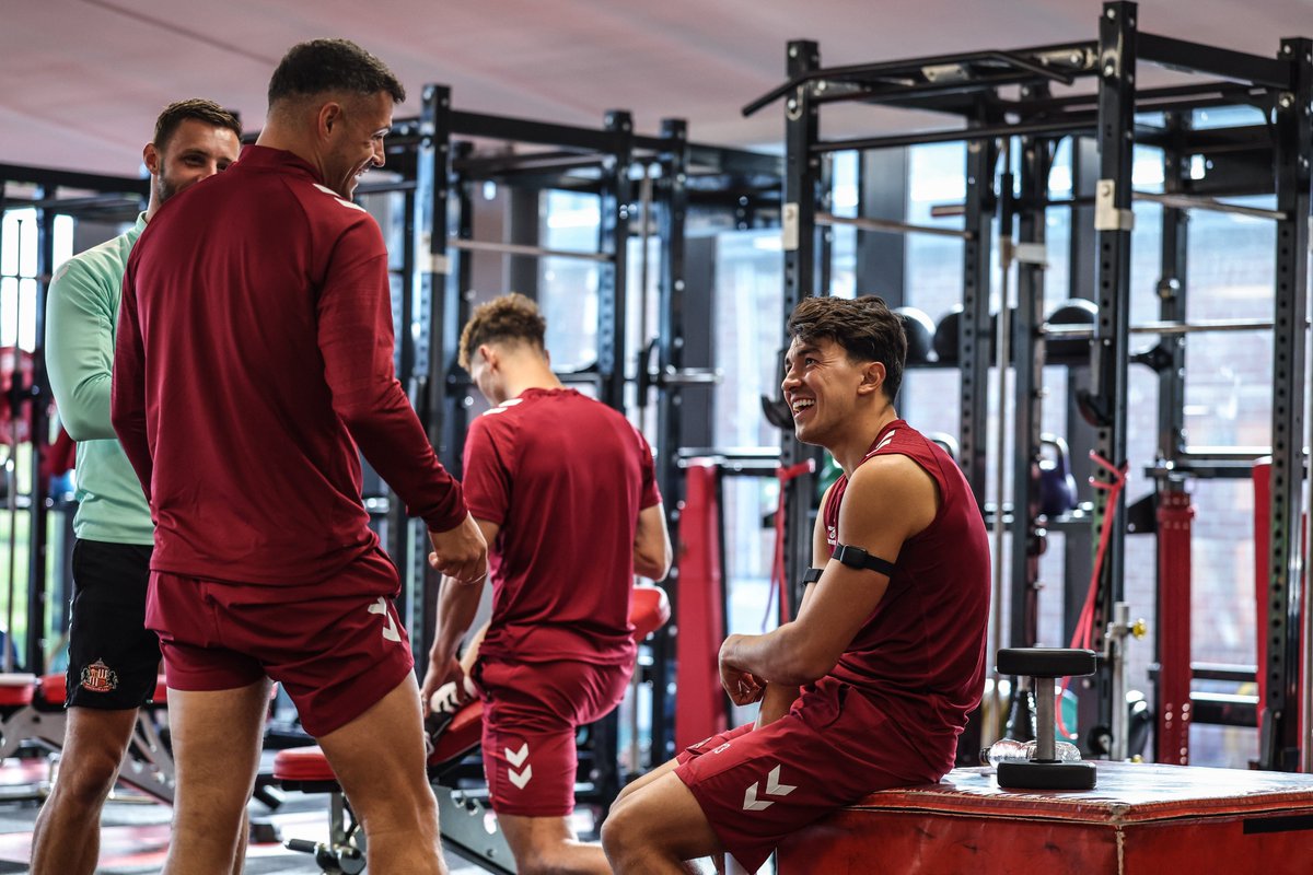 SunderlandAFC's tweet photo. Bike, weights and vibes 😁 https://t.co/NKMIqft2ig