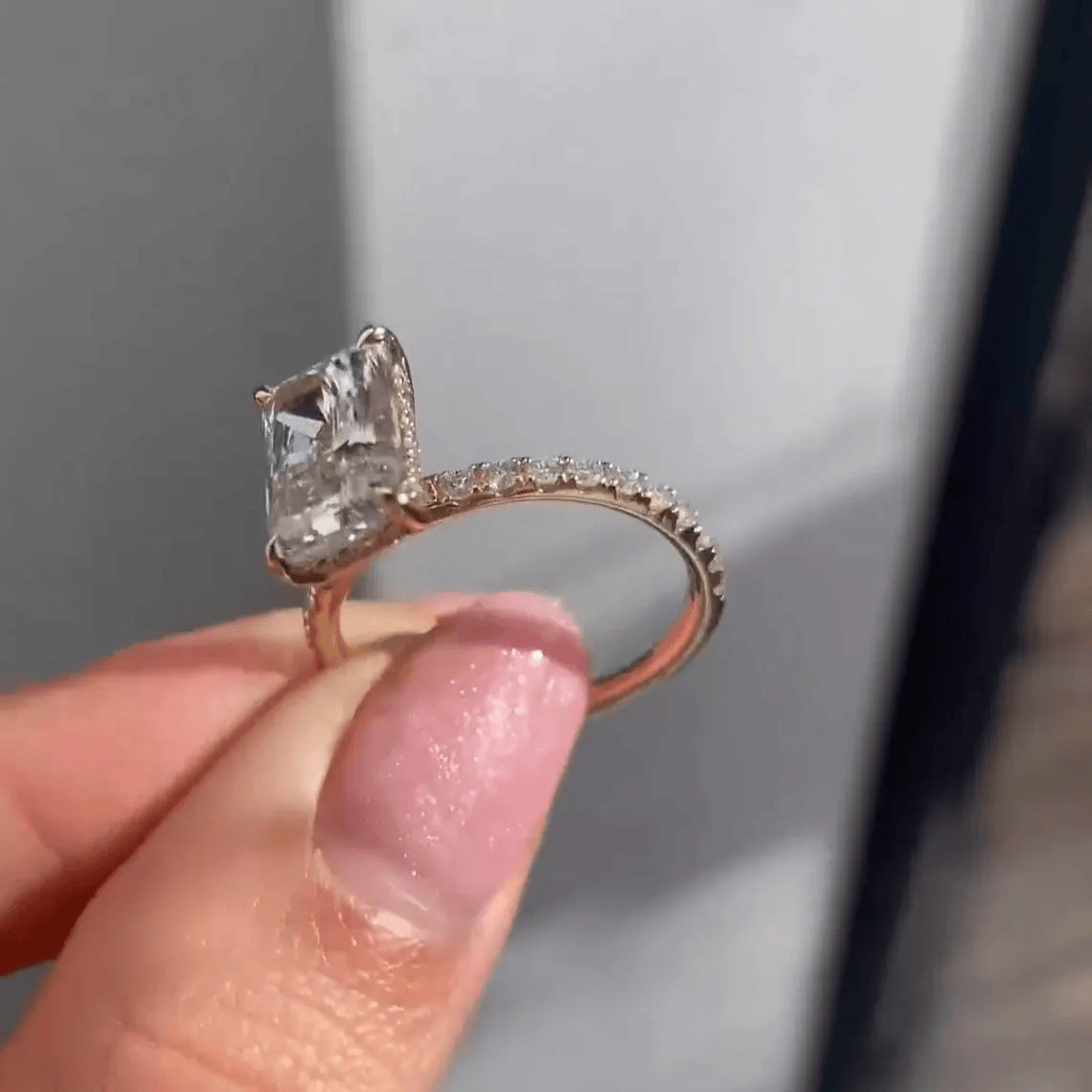 krishnaJewellSt's tweet photo. 14k Yellow Gold Radiant Cut Hidden Halo Engagement Ring, 2.10  by KrishnajewellStore 
 https://t.co/o7JnKULFJQ via @Etsy https://t.co/5xMPen5eVg