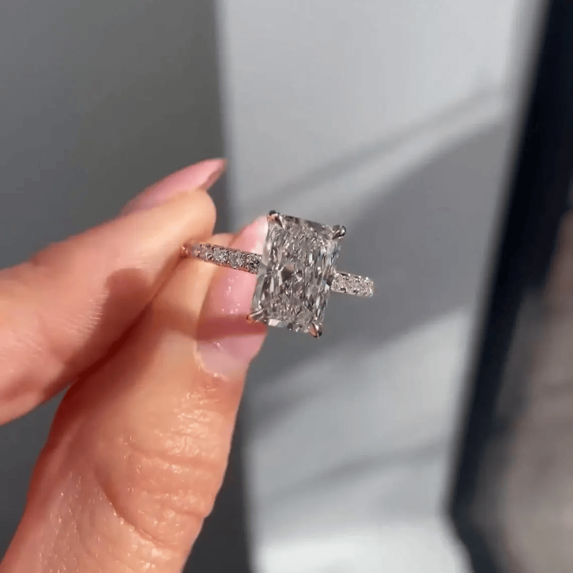 krishnaJewellSt's tweet photo. 14k Yellow Gold Radiant Cut Hidden Halo Engagement Ring, 2.10  by KrishnajewellStore 
 https://t.co/o7JnKULFJQ via @Etsy https://t.co/5xMPen5eVg