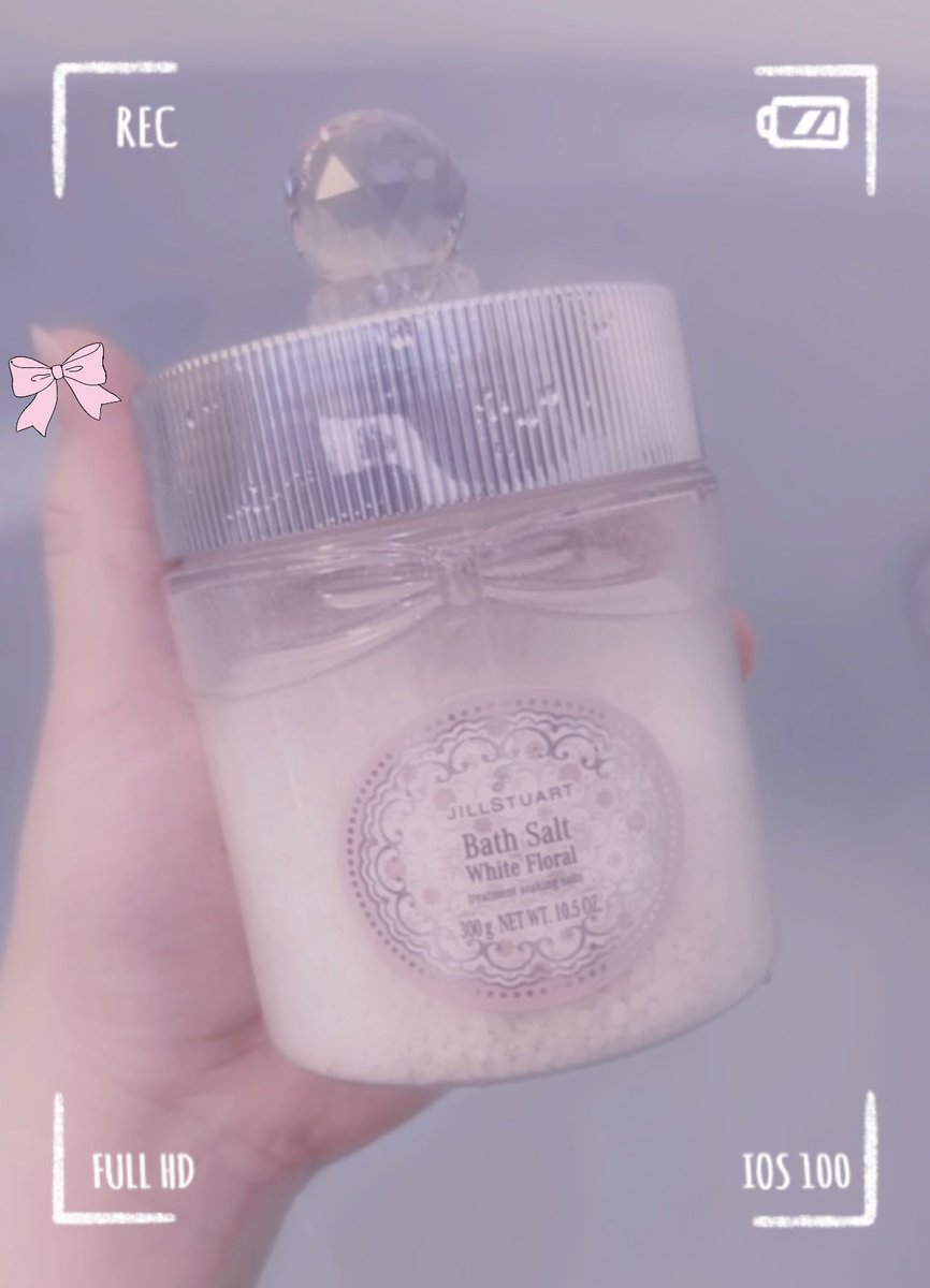 Ru_meu_x's tweet photo. 少し早い誕プレで、友達からいい女の匂いするやつ貰った🛀🎁💭

こういうの実際自分じゃ買わないし使わないって思うけど貰ったら使うし、
使い終わっても可愛い入れ物になるから嬉しいーんだよね(̨̡՞o̴̶̷̤  ̫ o̴̶̷̤՞)̧̢🎀 https://t.co/S3AYHgwZPV