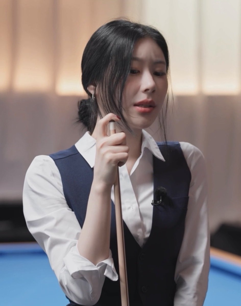 lcr_feed_'s tweet photo. Lee Chaeryeong (ITZY) https://t.co/yTNVPePxjF