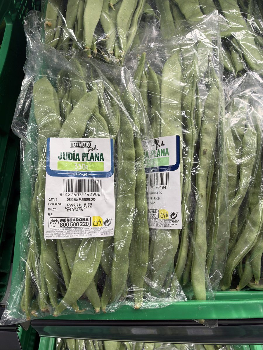 _esthersanz's tweet photo. 🛑Para vuestra info.
@Mercadona no encuentra productores españoles de Judías verdes planas. Solo los hay de Marruecos.

Pues que lo compren ellos.

#PrimeroLosNuestros https://t.co/xY87wZhqjP