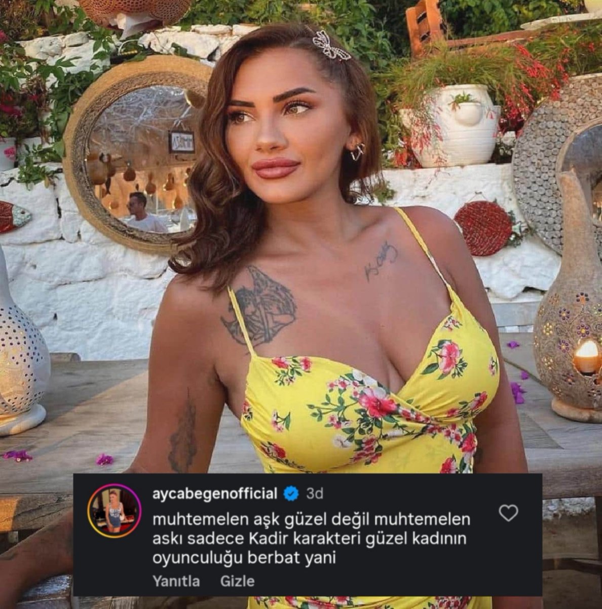 SRCMagazin's tweet photo. Ayça Ekin Beğen'den "Muhtemel Aşk" dizisi hakkında dikkat çeken yorum:
"Muhtemelen aşk güzel değil muhtemelen aşkı sadece Kadir karakteri güzel, kadının oyunculuğu berbat yani."
Detaylar 👉 https://t.co/iymDmXJhbt
#AyçaEkinBeğen #MuhtemelAşk #KısmetseOlur #Magazin #SrcMagazin https://t.co/mH5Hn4Xnf4