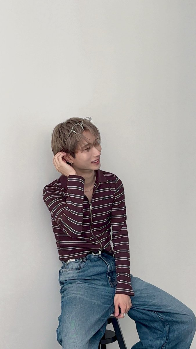 FL_IdentityV's tweet photo. ／
👾＜Ray11月号 本日販売📚
＼

FENNELより
Hasha @Hasha_Identity 
maeken @maekennee 
が掲載されております📝

普段は聞けないインタビュー内容も…？👀
Ray完全プロデュースの2人を是非お楽しみください！

#Ray11月号 https://t.co/n1Qh76RL26