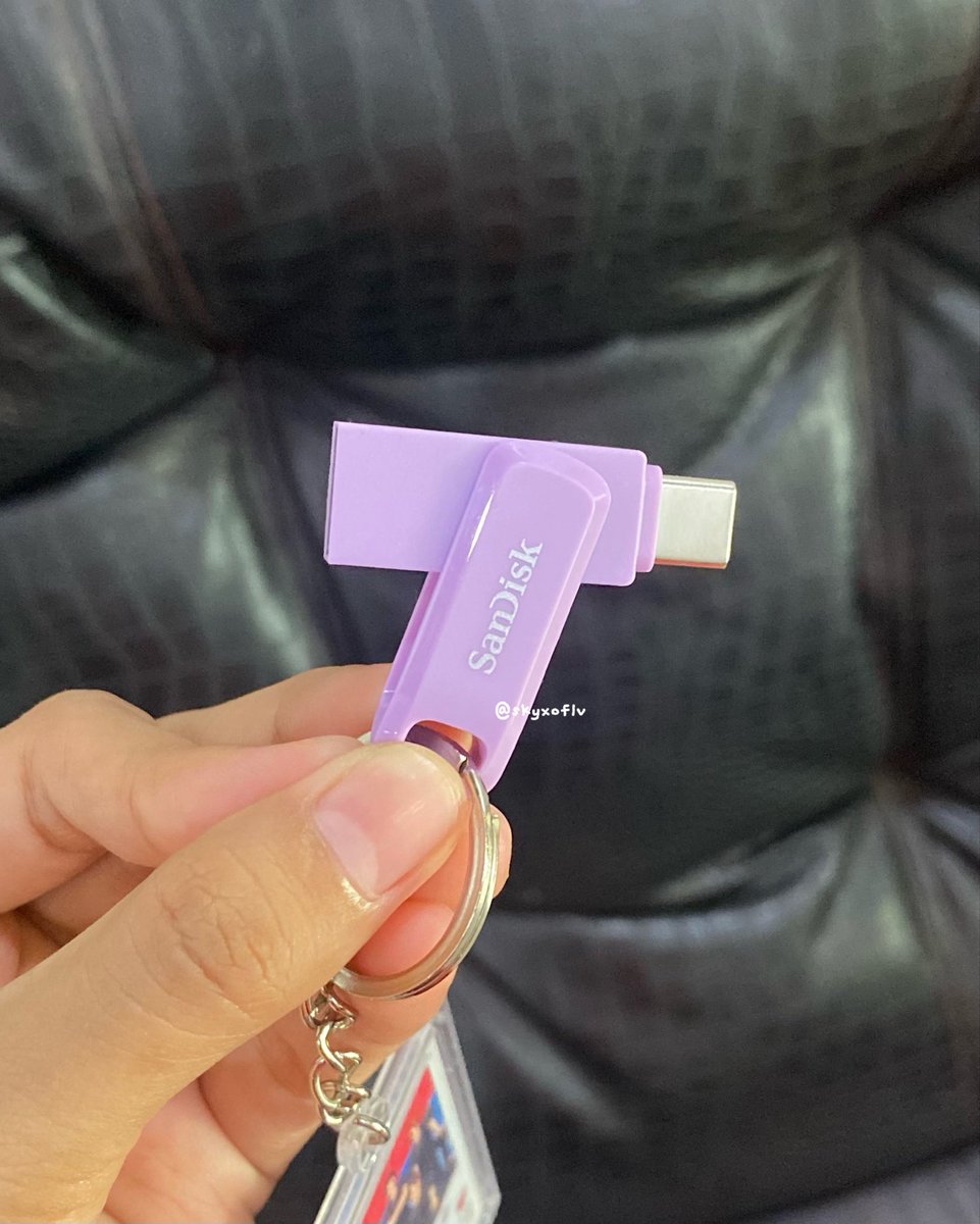 skyxoflv's tweet photo. YG SUKA KONSERAN buruan deh kata gw beli ini!!!!!

katanya ini fd andalan orang kantoran, ternyata emang beneran worth it ga kaya fd abal2😭💯 https://t.co/BIRUMoSlhT