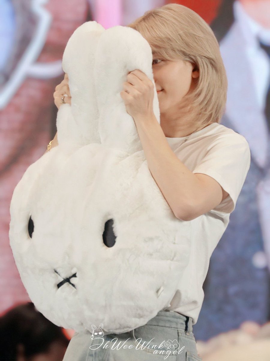 nyommmm4's tweet photo. 하니시 🐰 https://t.co/BYqkm0FU1a