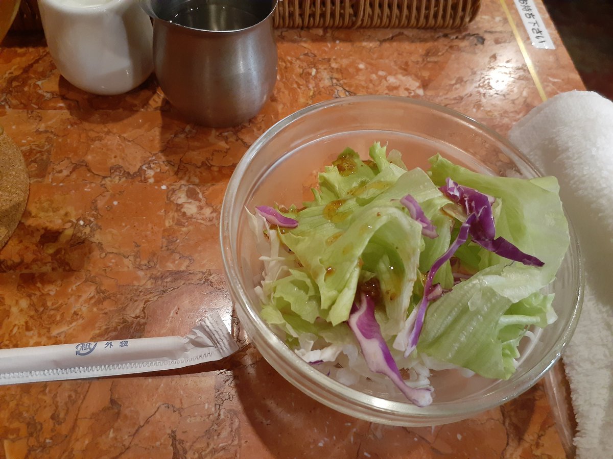 mtfnatsuyo's tweet photo. 昨日夕方、久しぶりに女友達とお茶☕
というより、お���事会に😆
池袋の喫茶店☕🏠に入って、ナポリタン、サラダ、アイスコーヒー☕を堪能しながら、近況などをいっぱいおしゃべり❣️
お互い色々あったけど、元気で良かった‼️
Kちゃん、ありがとね❣️
次はお鍋食べようね🎵 https://t.co/udkEtBNghL
