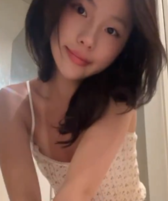 anapatricia00's tweet photo. https://t.co/D59Qqc0IGo
https://t.co/U3BItCfHLj https://t.co/VPqRsLRbkU