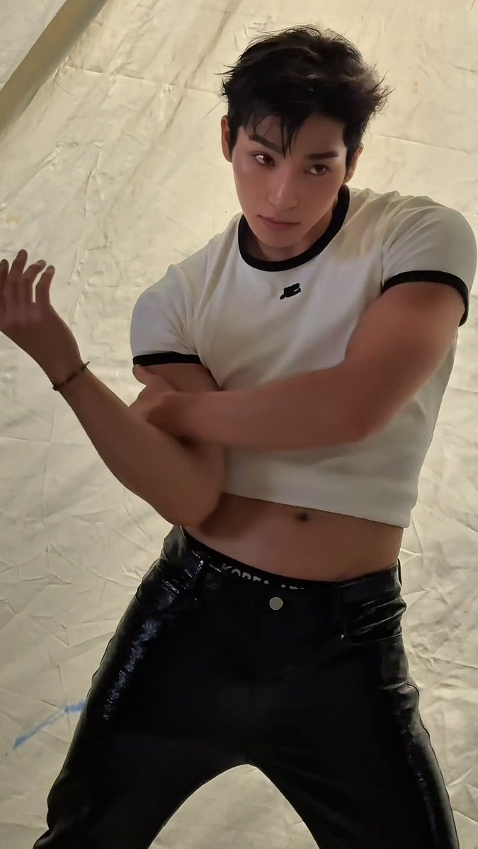 dailybestboys's tweet photo. the boyz sangyeon for singles korea, 2026 https://t.co/8npZxXkBQ7