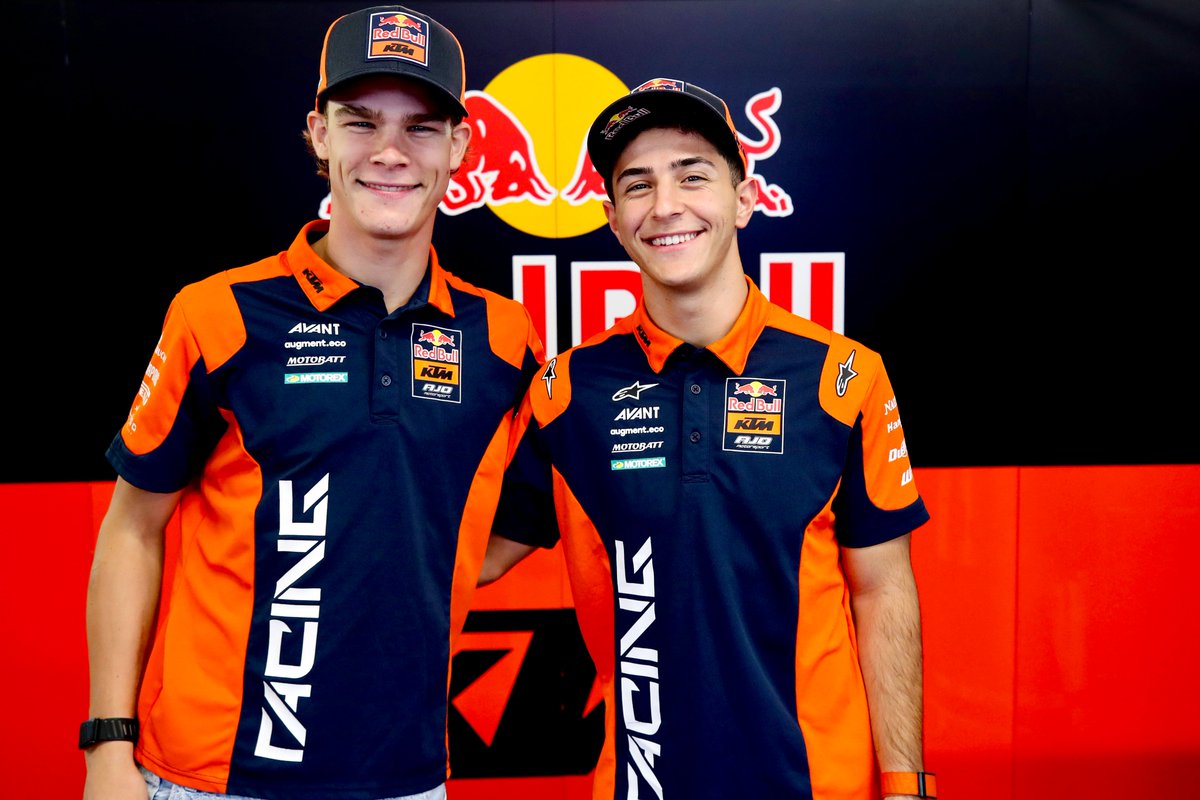 KTM_Racing's tweet photo. 2027 @RedBull_KTM_Ajo roster confirms part of the future Moto3™ and Moto2™ KTM GP Academy!

Read about it here 👉https://t.co/UOqdgMrUFn

#KTM #ReadyToRace https://t.co/G8Kngmzaw4