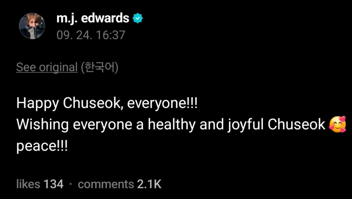 eomcoertis's tweet photo. Martin weverse posttt!!

Happy Chuseok, everyone!!!
Wishing everyone a healthy and joyful Chuseok 🥰
peace!!!

#MARTIN #마틴 https://t.co/V3X5IK6MMS