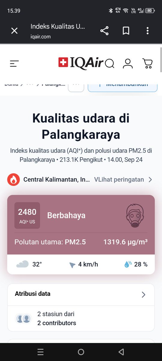 Nattayasuai's tweet photo. Keluar buat ambil STNK motor sepupuku syok lihat kabut asap ini, jadi buru-buru buat balik.

Sampe rumah langsung cari kipas, untuk aku kuat jadi asma gak tiba-tiba sesak yang sakit gitu. https://t.co/gOS6RcNief